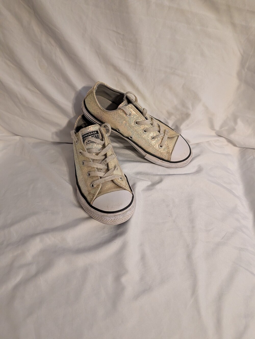 Converse Chuck Taylor All Star Gloss Ox Coated Glitter Sneakers, Sz 2.5 Junior
